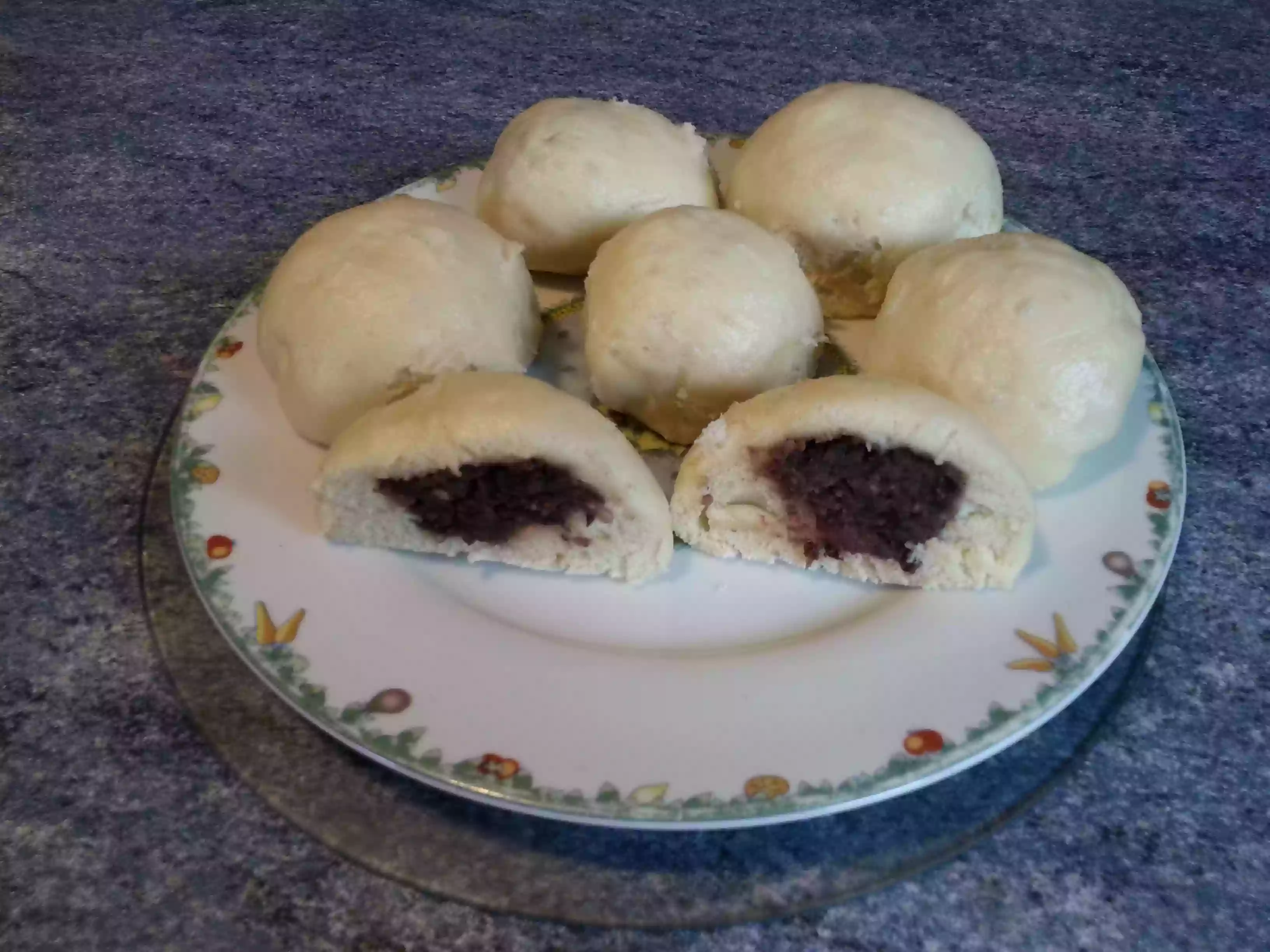 Red Bean Buns (豆沙包)